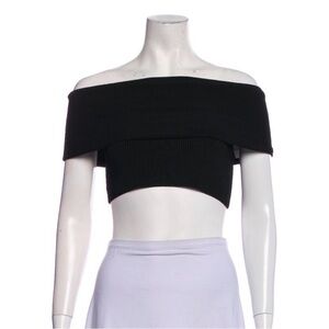 Alice + Olivia Black Off the Shoulder Ribbed Crop Top